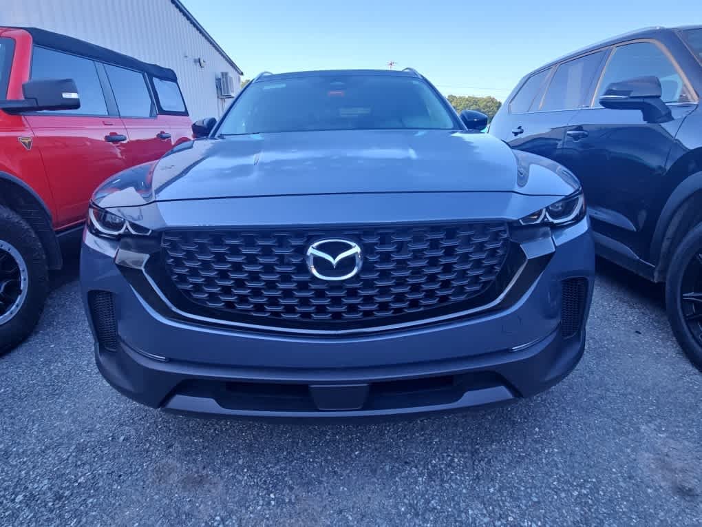 Used 2025  Mazda 2.5 S Preferred Package image 4