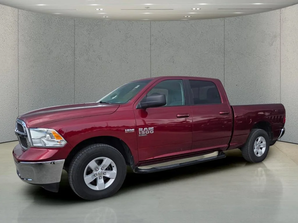 Used 2021 Delmonico Red Pearlcoat Ram SLT image 10