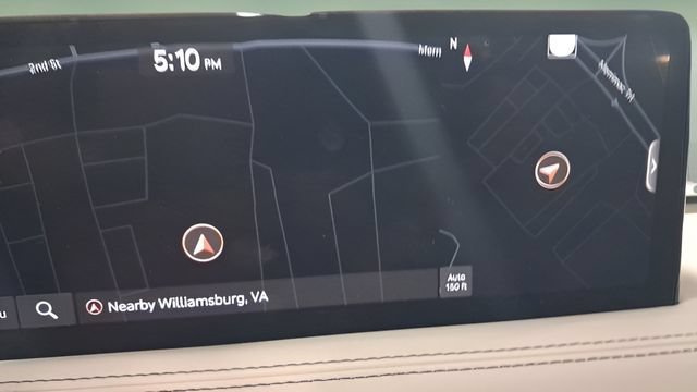 2025 GENESIS G70 Standard - Photo 28