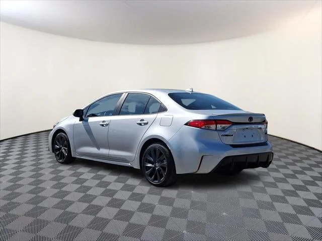 Certified Used 2024 CLASSIC SILVER METALLIC Toyota  image 9