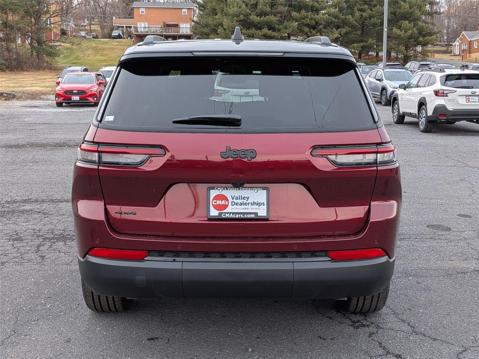 New 2025 Velvet Red Pearl-Coat Exterior Paint Jeep Limited image 6