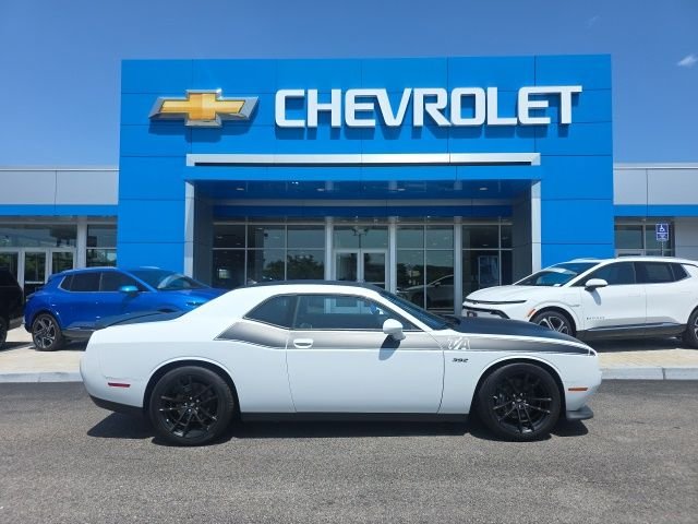 Used 2021 White Dodge R/T Scat Pack image 2