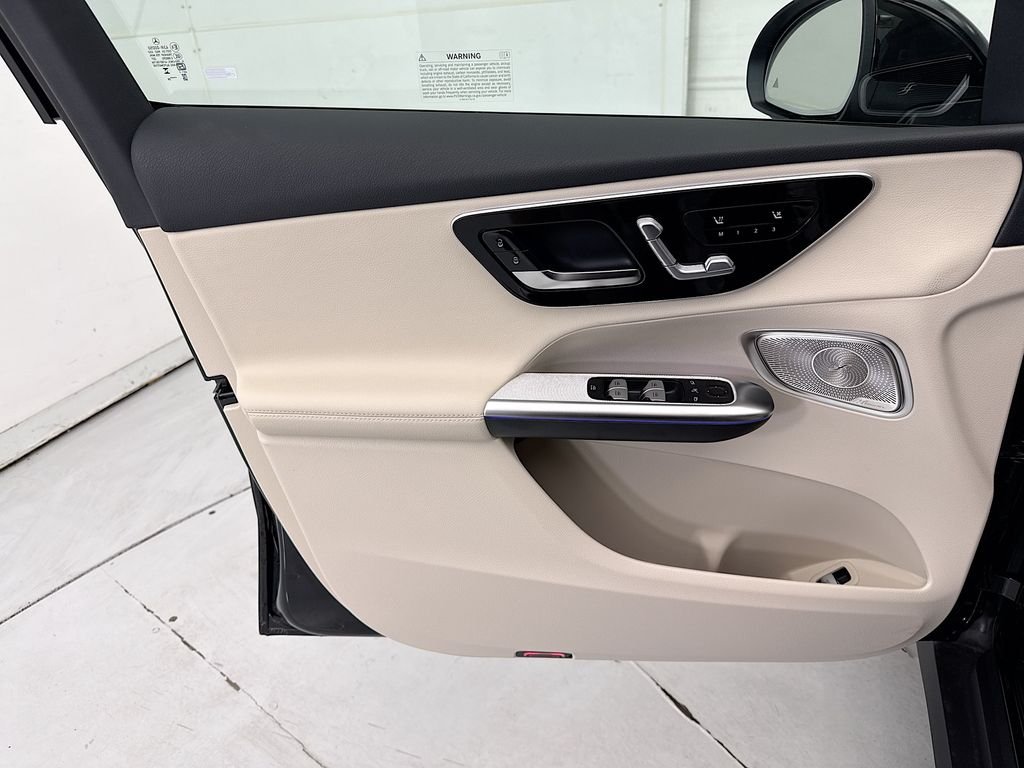 New 2026 Black Mercedes-Benz GLC 300 image 23