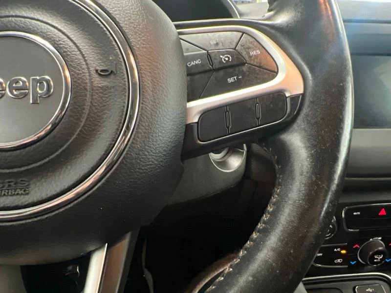 Used 2020 Gray Jeep Latitude image 22