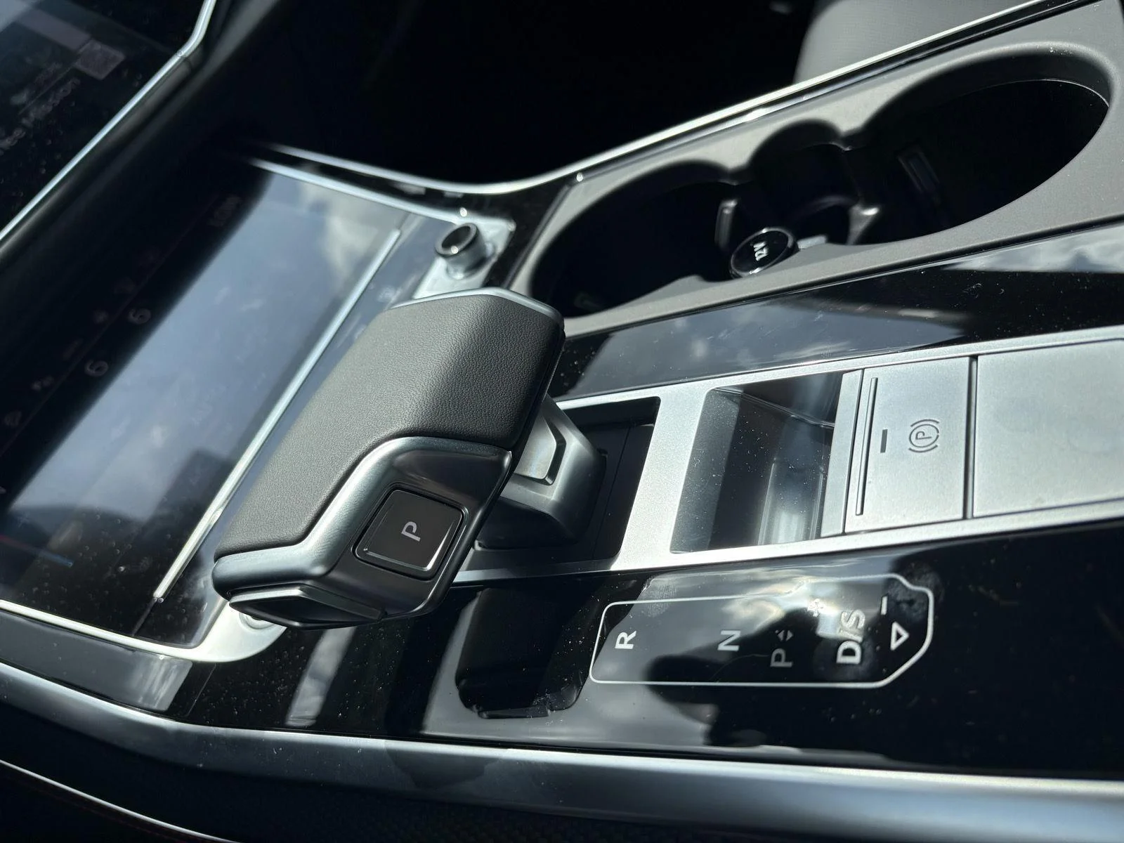 New 2026 Satellite Silver Metallic Audi Prestige image 18