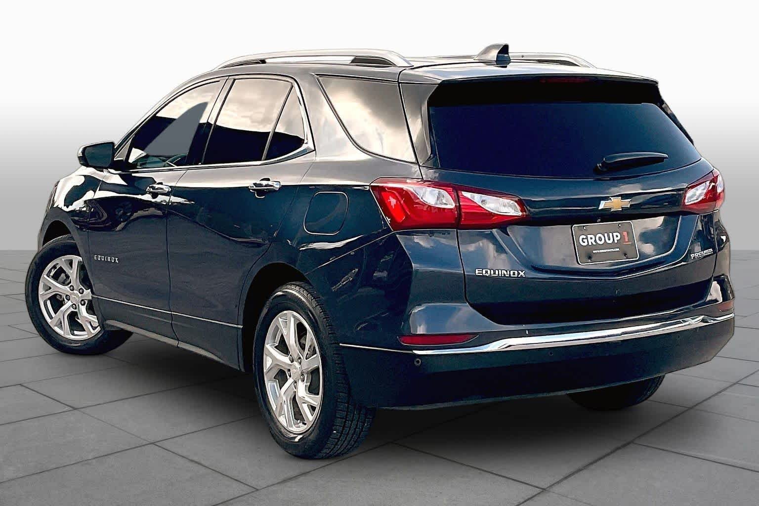 Used 2019 Storm Blue Metallic Chevrolet Premier image 12