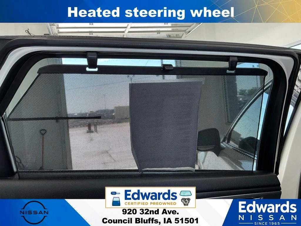 Used 2021 White Mazda Grand Touring image 19