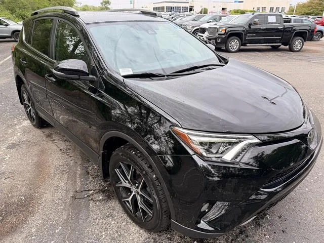 2018 Toyota RAV4 SE
