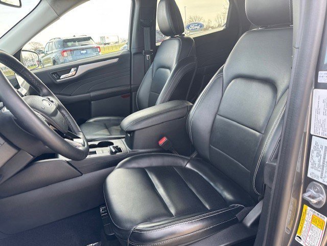 2023 Ford Escape Platinum - Photo 11