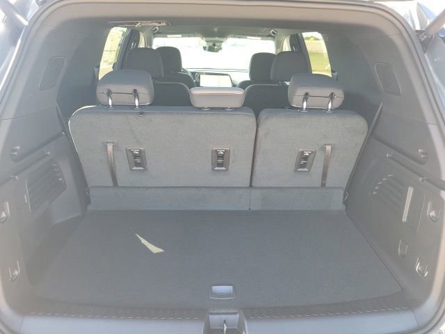 New 2026 Sterling Gray Metallic Chevrolet LT image 25