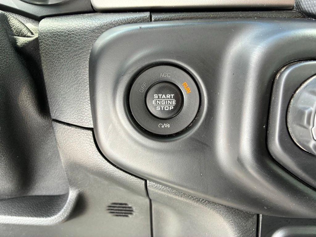 Used 2021 Blue Jeep Unlimited Sport S image 23