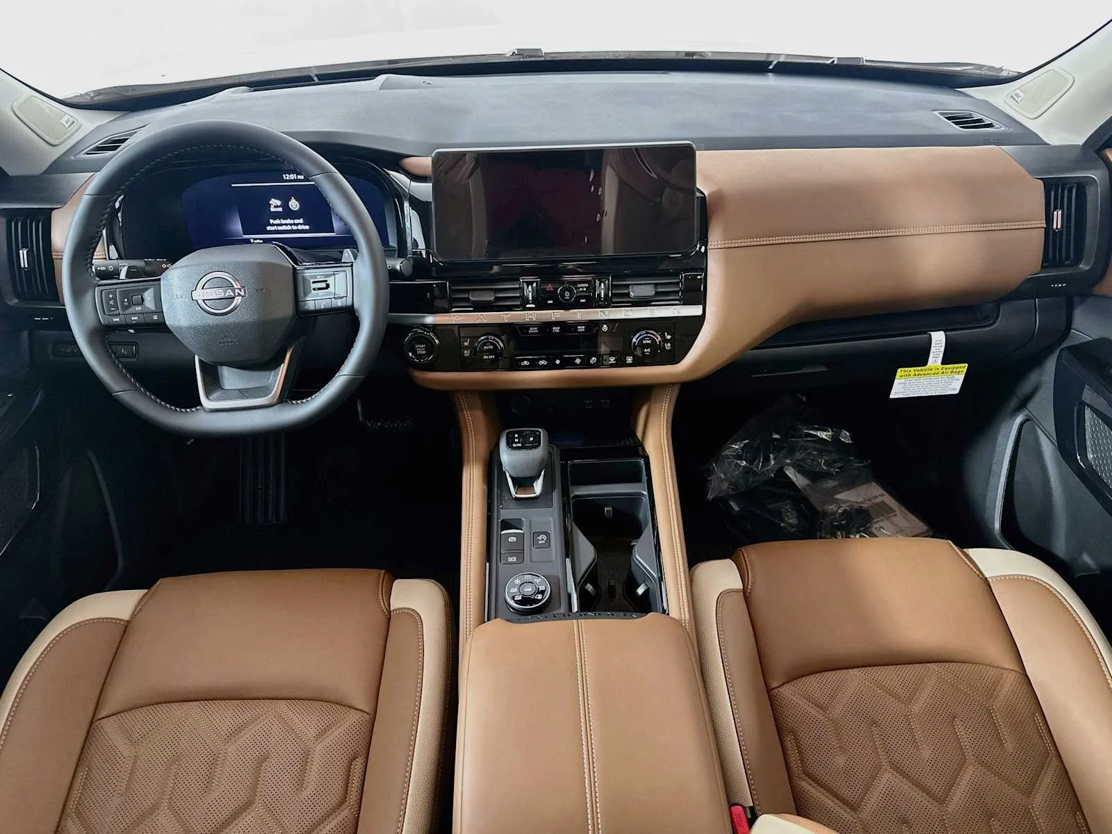 New 2026 Everest White Pearl Tricoat/Super Black Nissan Platinum image 3