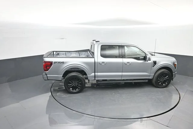 New 2026 Iconic Silver Metallic Ford Lariat® image 26