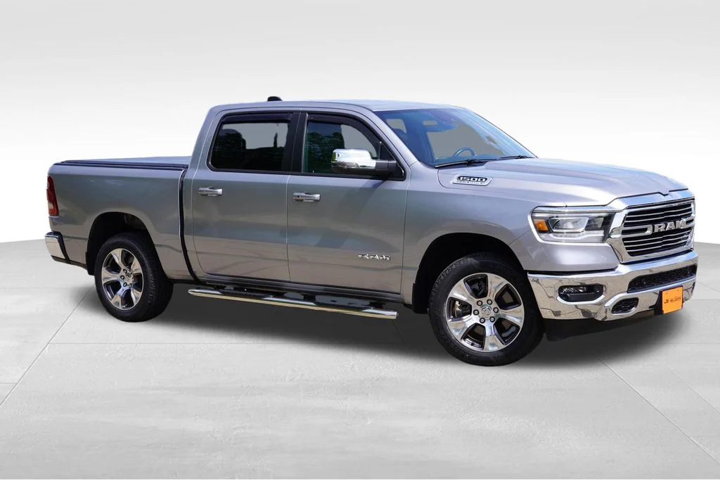 Certified Used 2023 Billet Silver Metallic Clearcoat Ram Laramie image 2