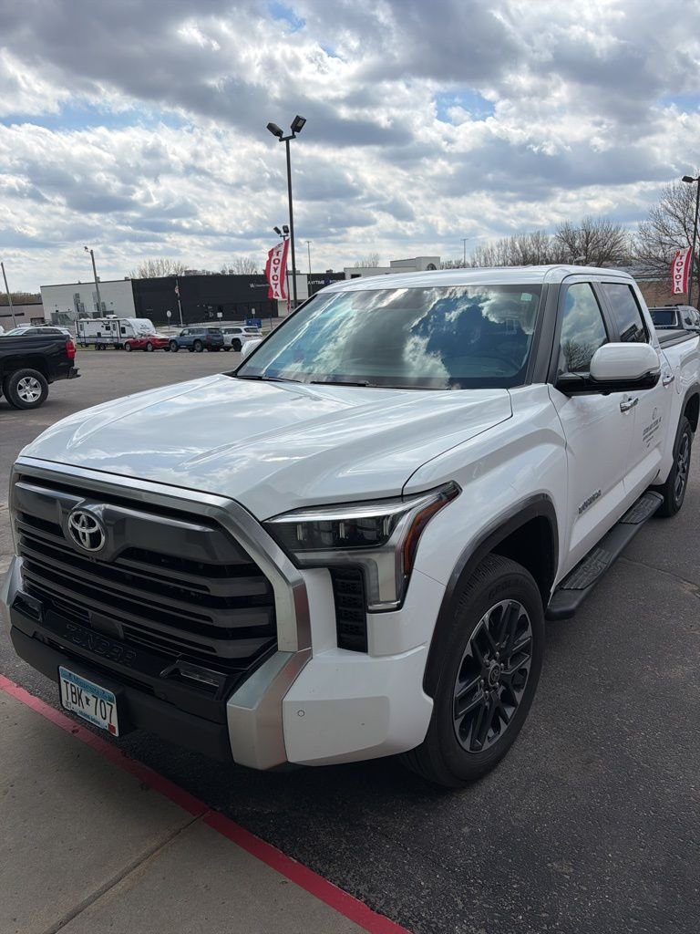 2024 Toyota Tundra Limited 3.4L 4WD CrewMax 5.5' Bed's photo