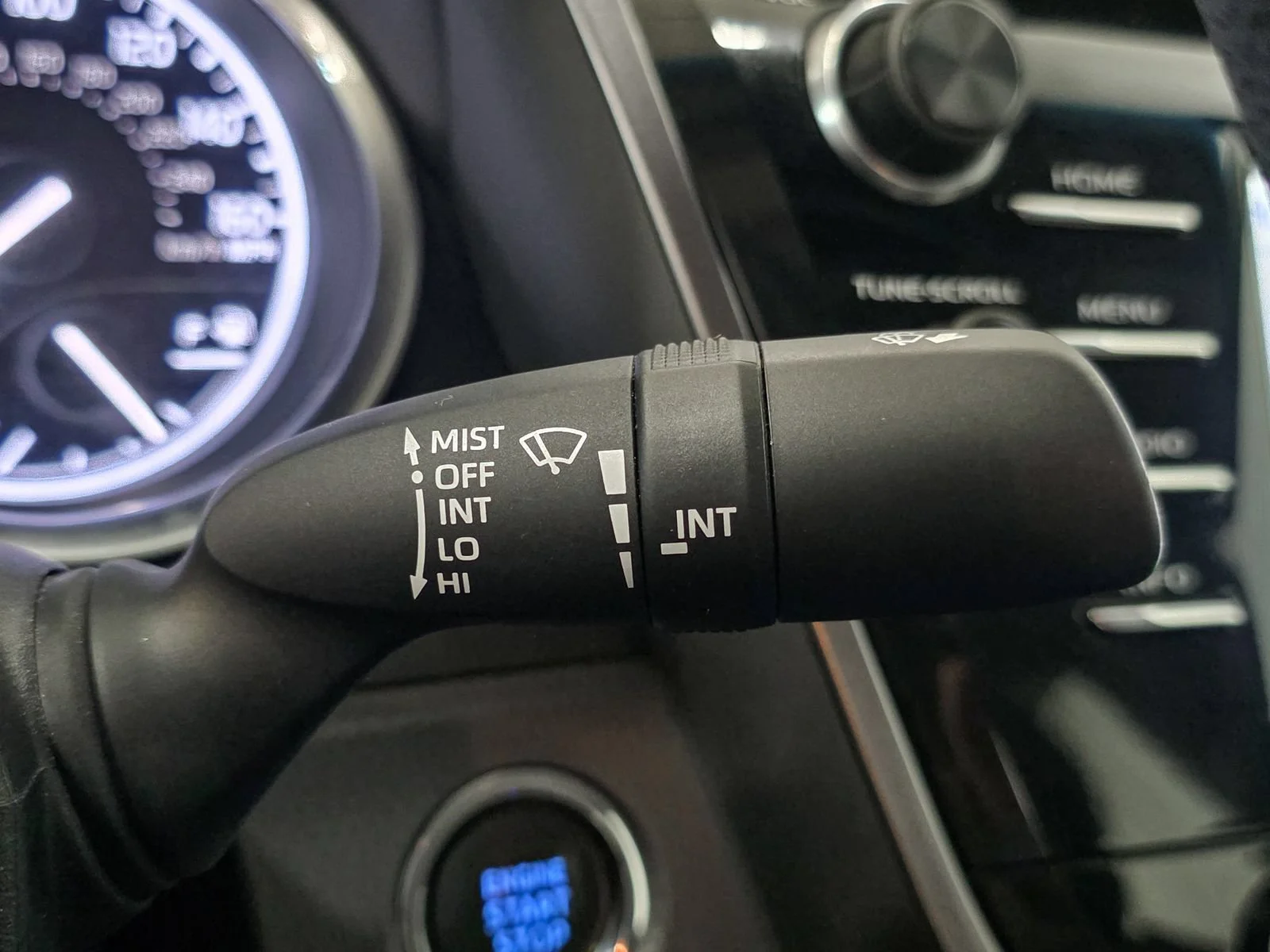 Used 2018 Gray Toyota LE image 35
