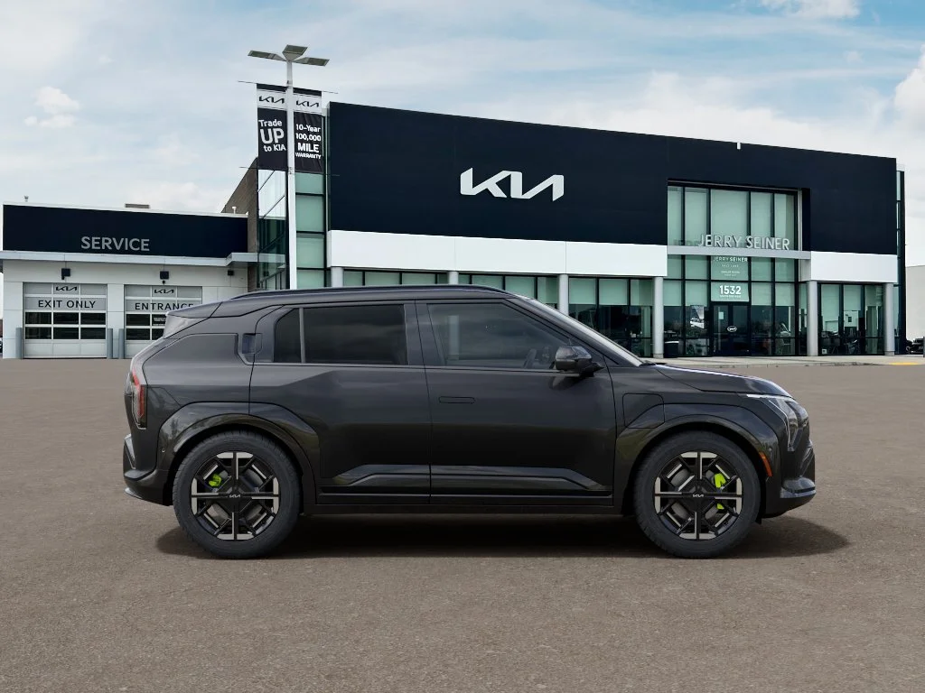 New 2027 Gray Kia GT image 7