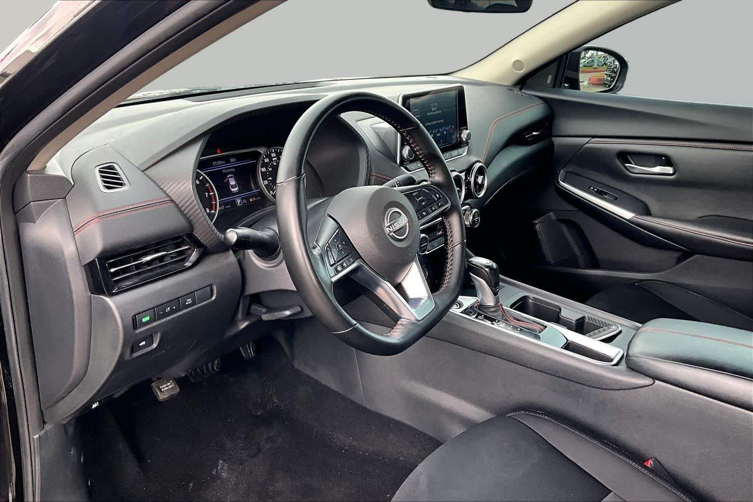 Used 2025 Super Black Nissan SR image 18