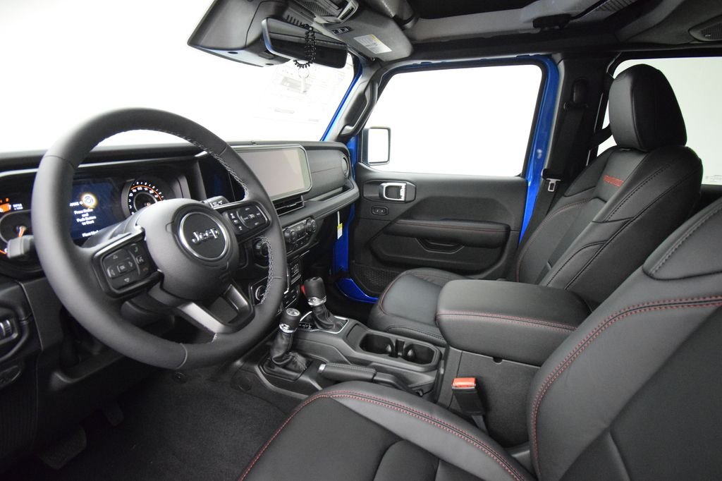 New 2026 Hydro Blue Pearlcoat Jeep Rubicon X image 32