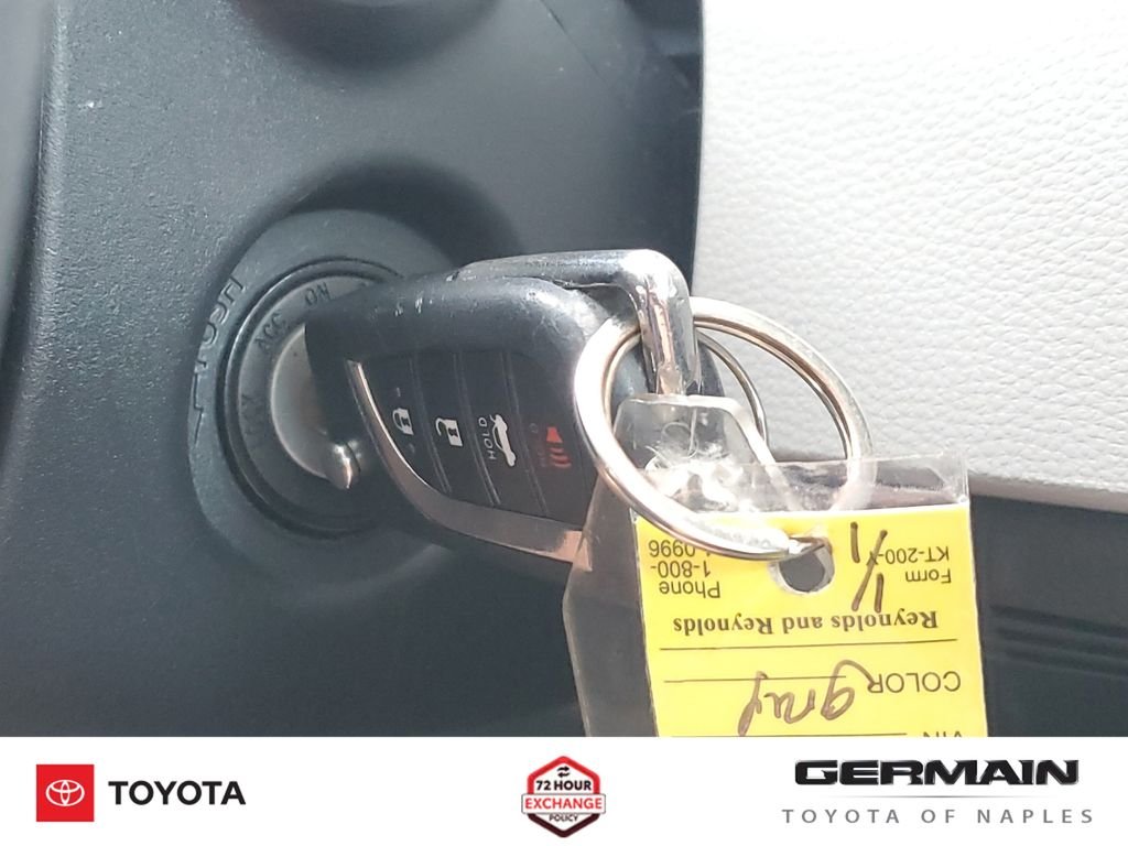 2023 Toyota Corolla LE - Photo 33