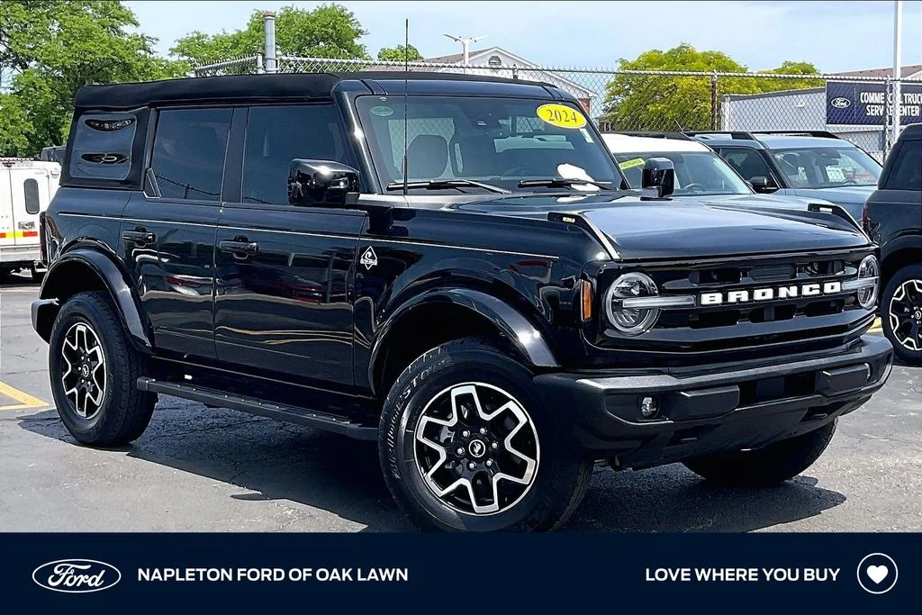 2024 Ford Bronco Outer Banks 4x4's photo