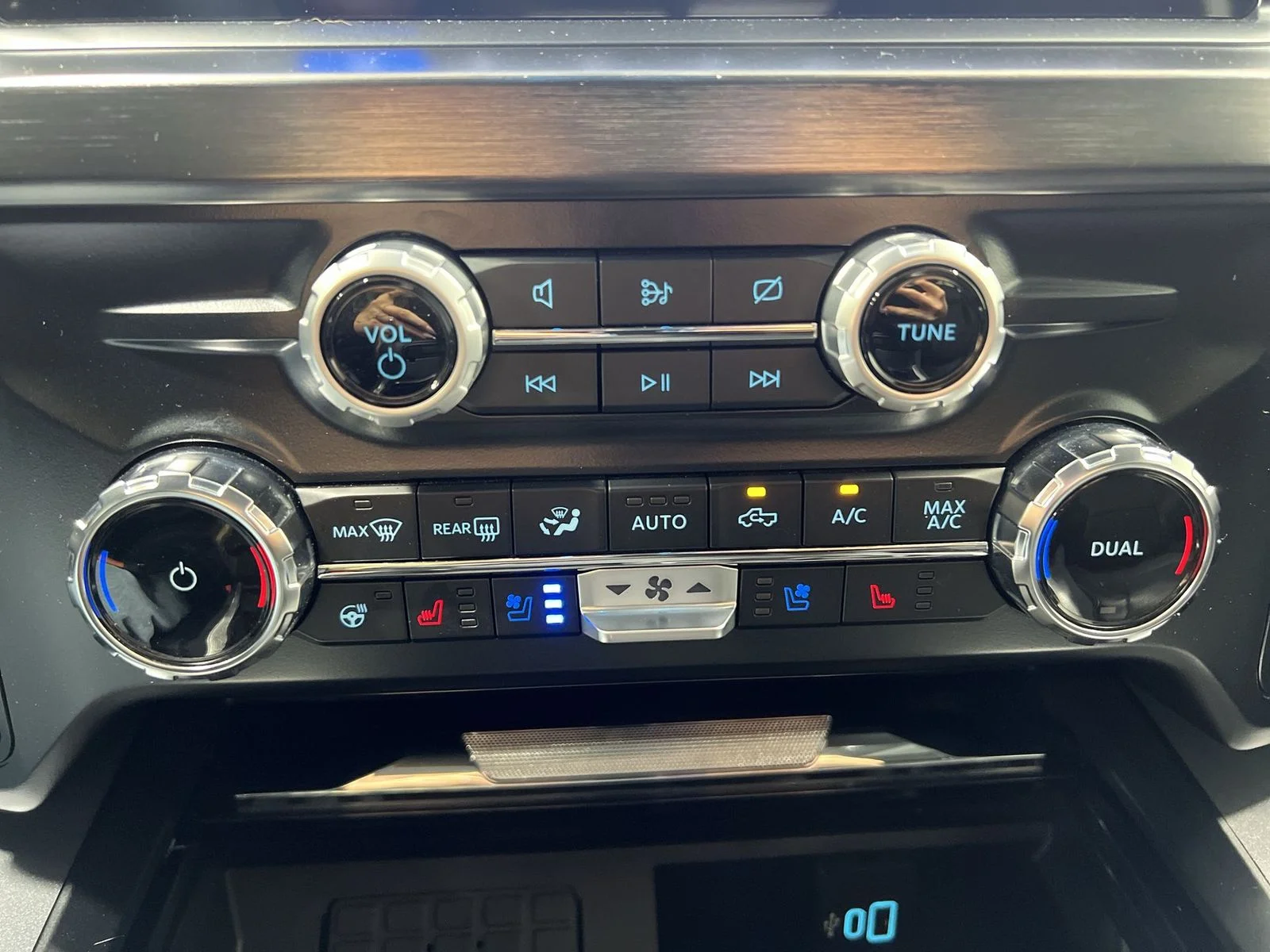 2024 Ford F-250 Super Duty Lariat - Photo 19
