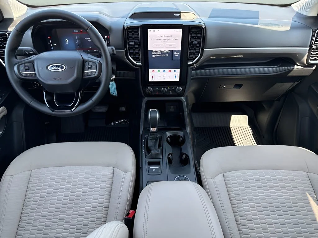 Used 2025 White Ford XLT image 11