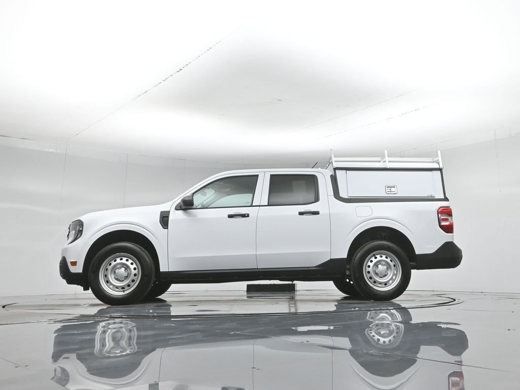 New 2026 Oxford White Ford XL image 7