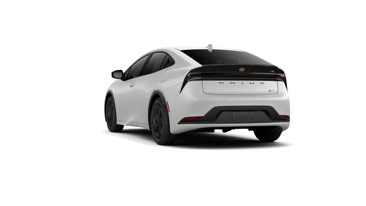 New 2026 Wind Chill Pearl Toyota LE image 29