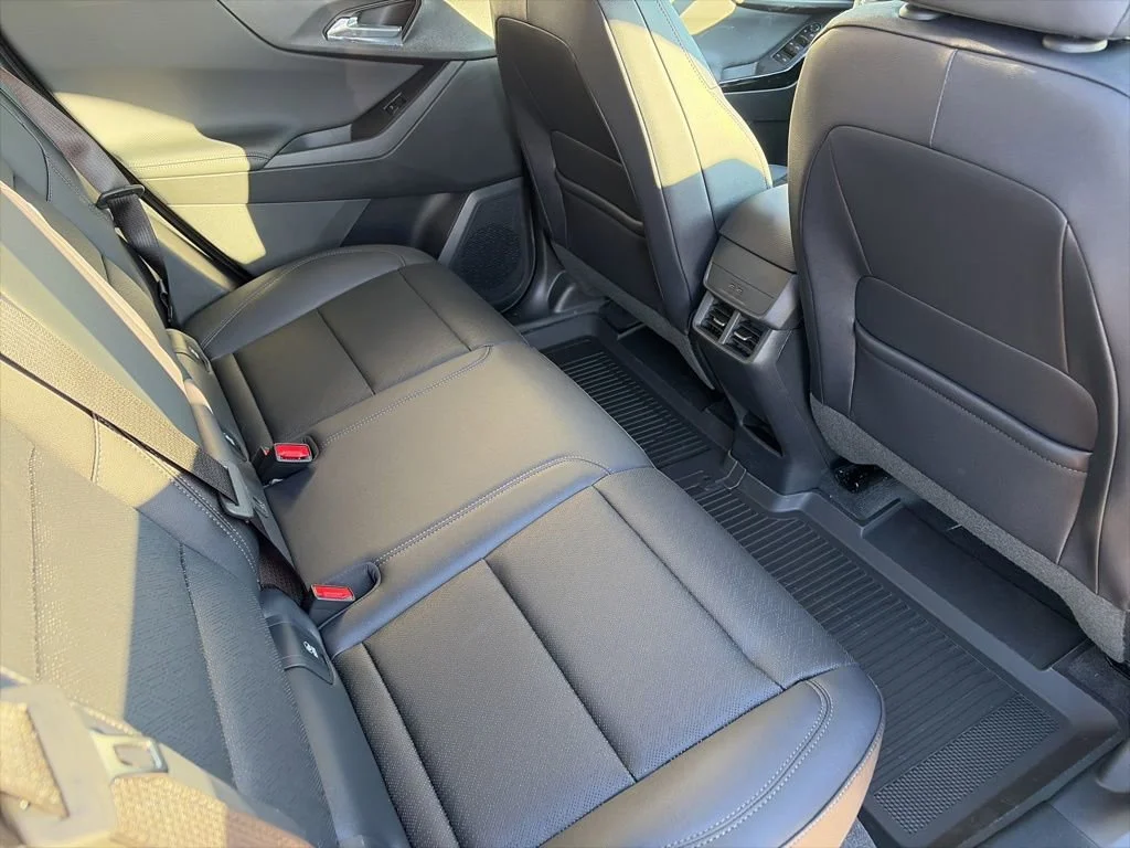 2026 Chevrolet Equinox LT - Photo 23