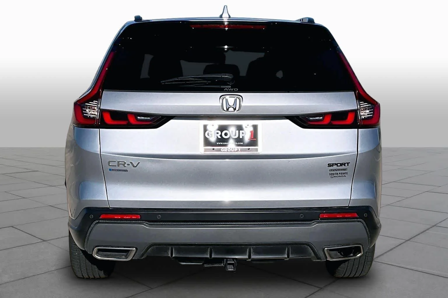 Used 2023 Lunar Silver Metallic Honda Sport Touring image 5