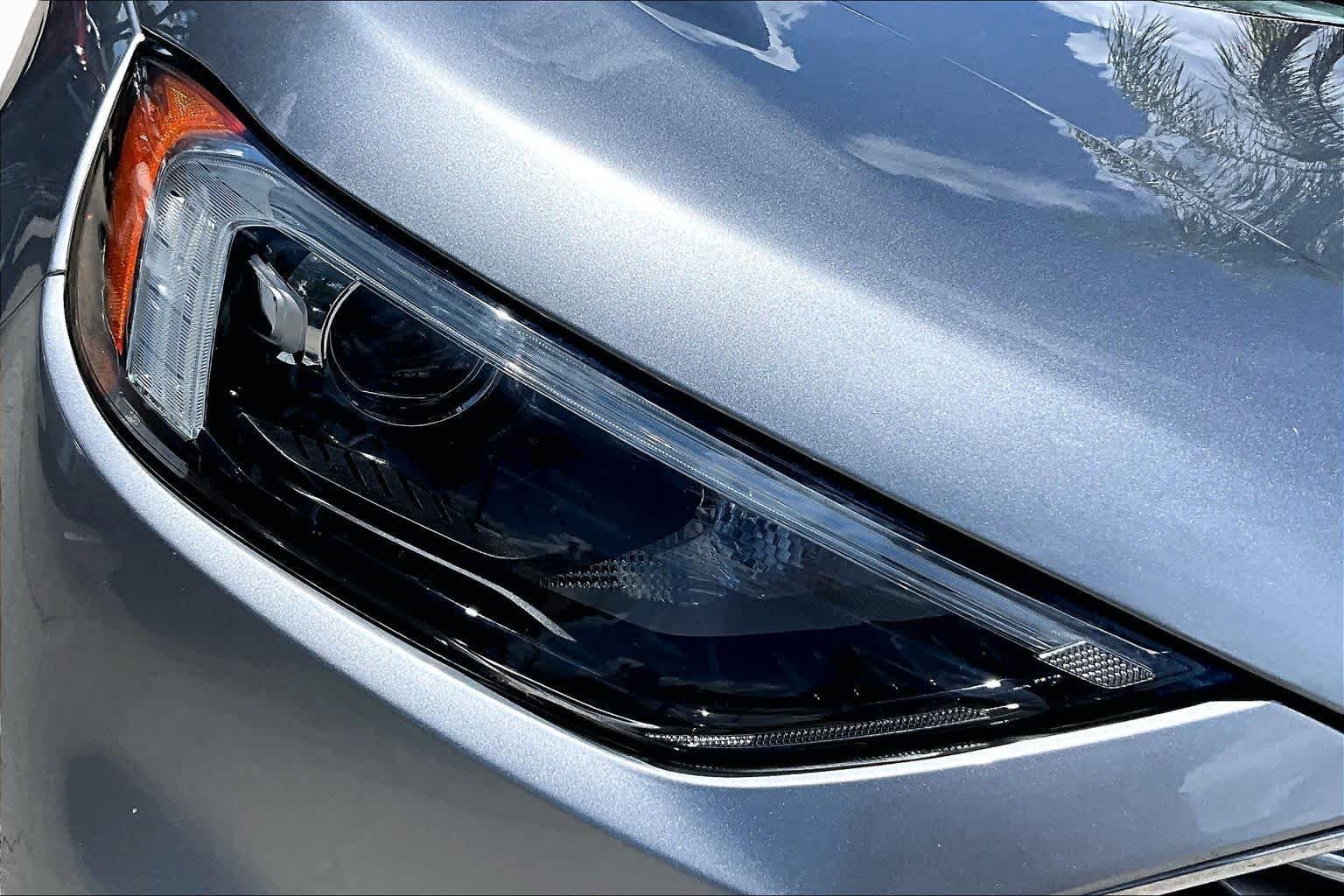 Used 2022 Iconic Silver Metallic Ford SEL image 28