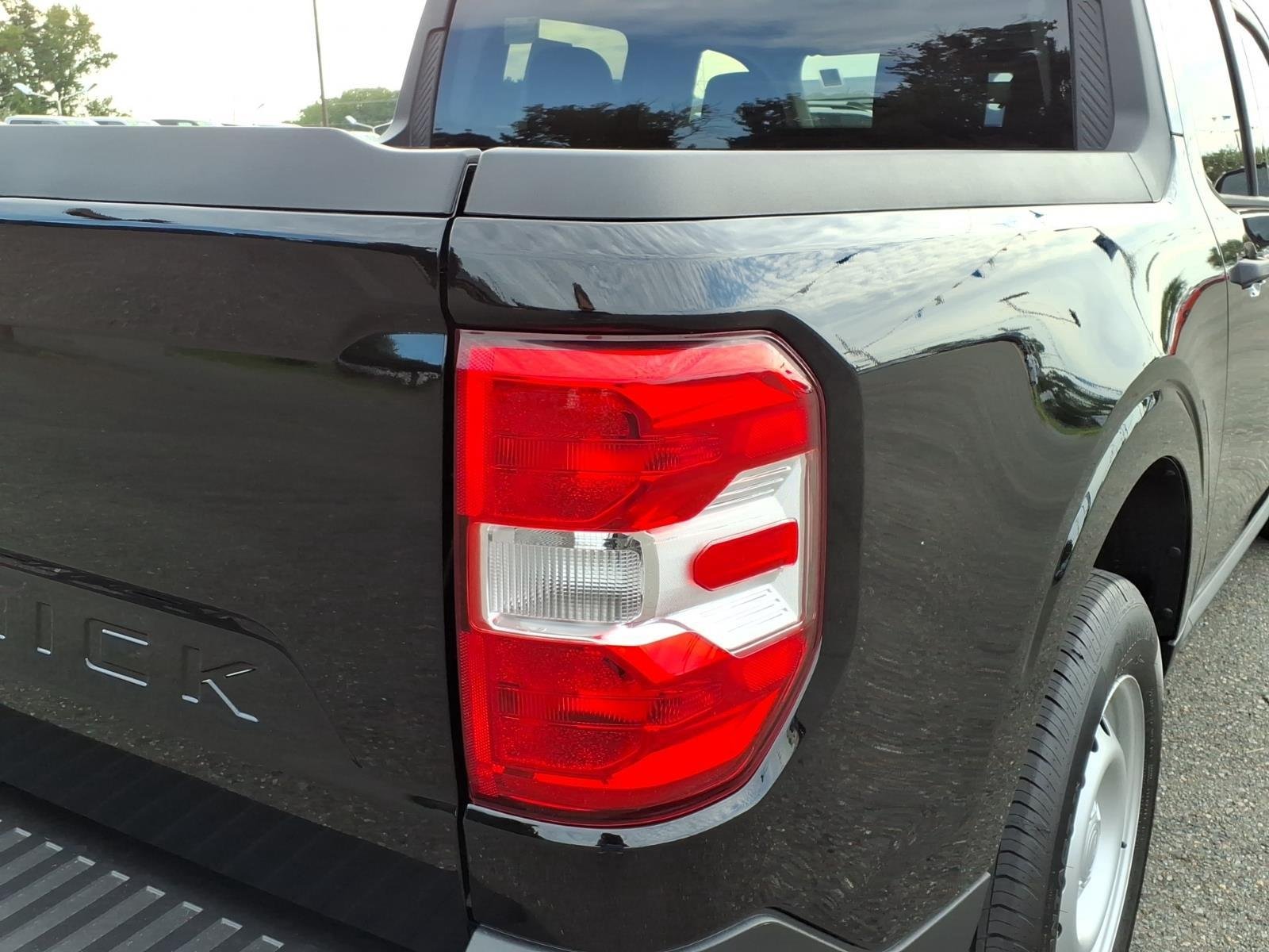 New 2026 Shadow Black Ford XL image 14