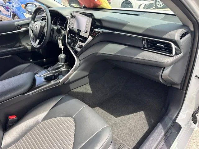Used 2024 White Toyota SE image 15
