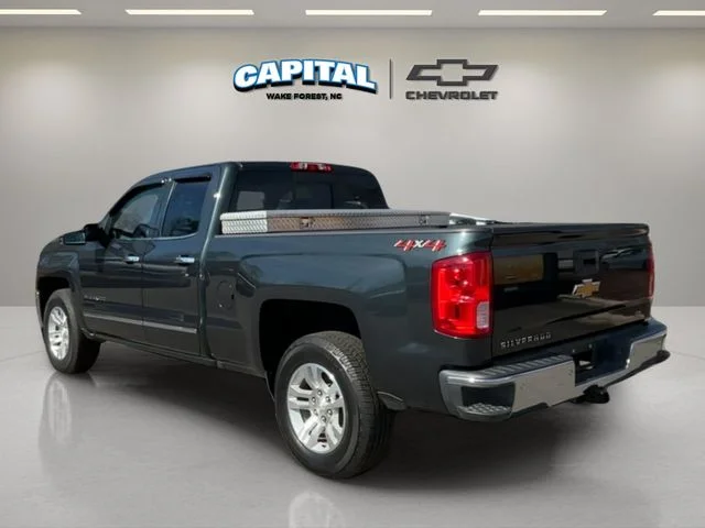 Used 2018 Gray Chevrolet LTZ image 3