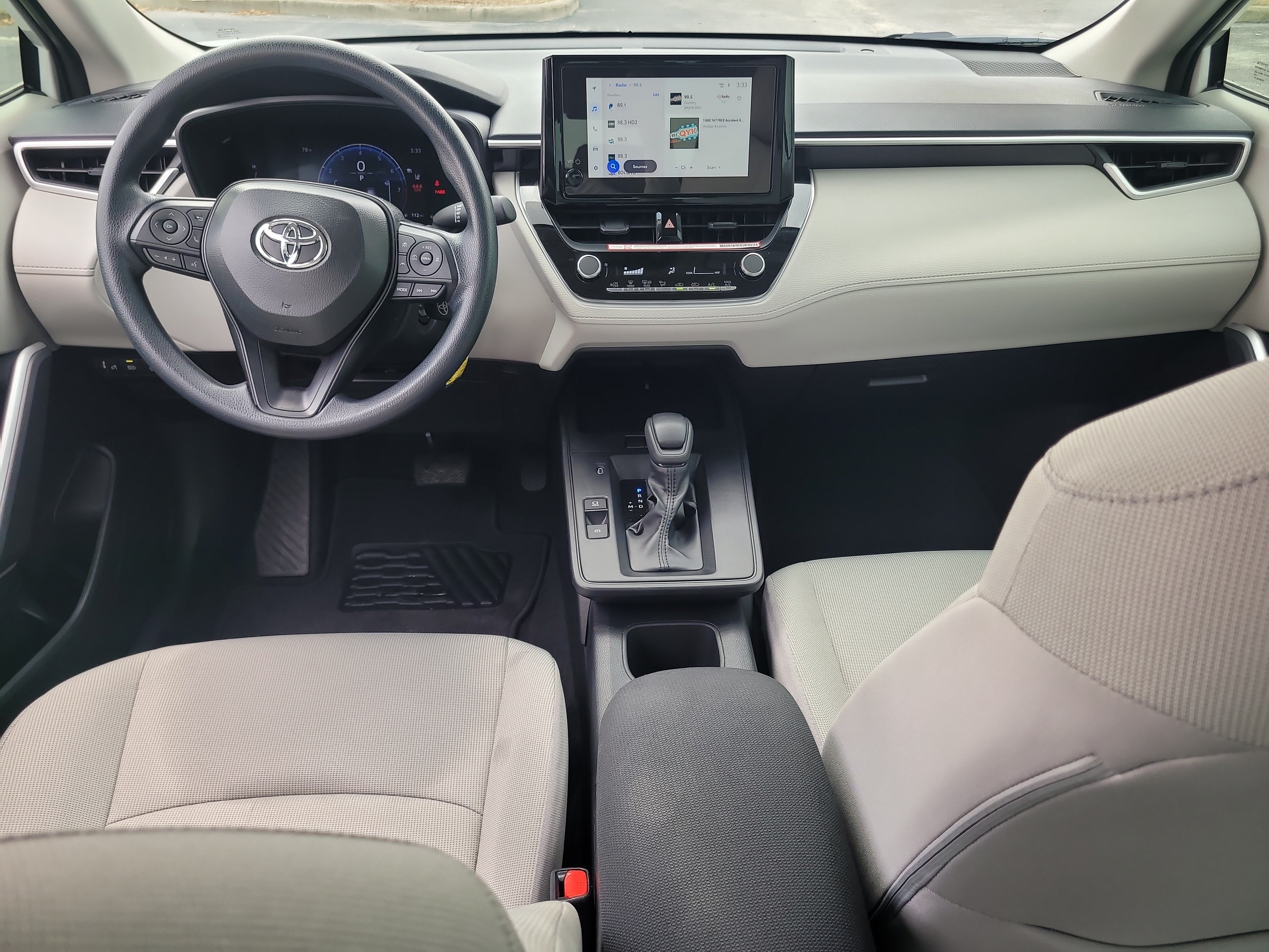 Used 2026 Pearl Toyota L image 13