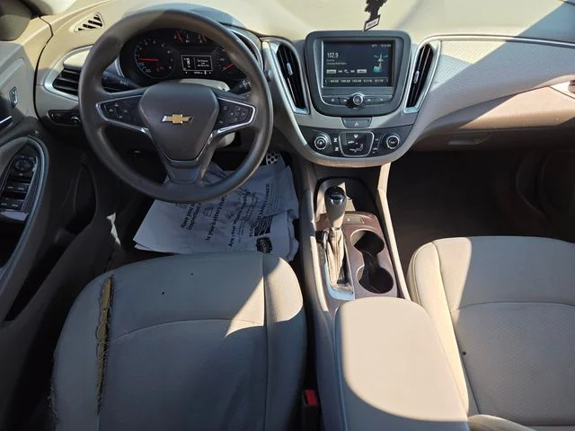 Used 2016 Silver Chevrolet LS image 9