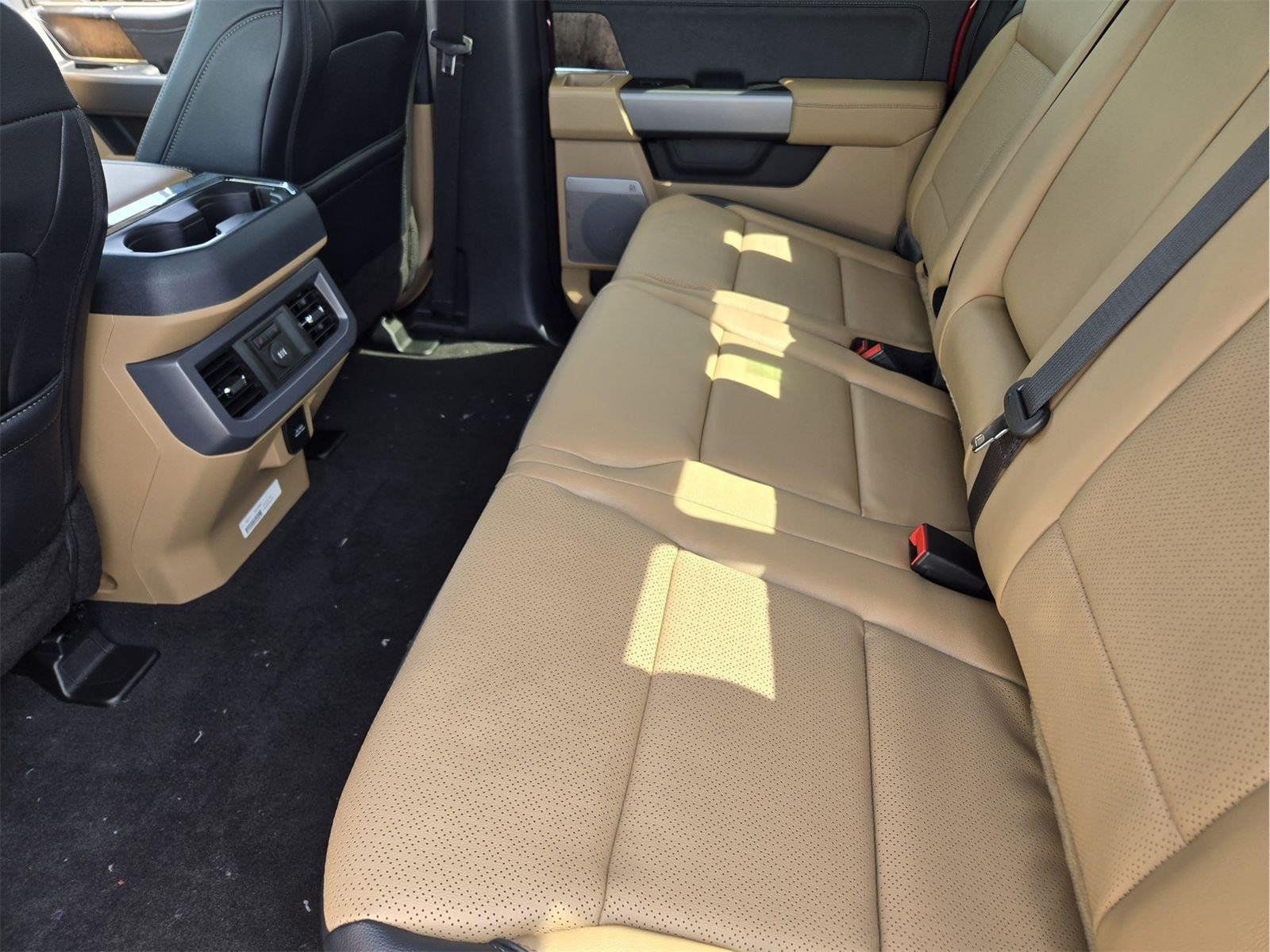 New 2026 Ruby Red Metallic Tinted Clearcoat Ford F-250® Lariat® image 18
