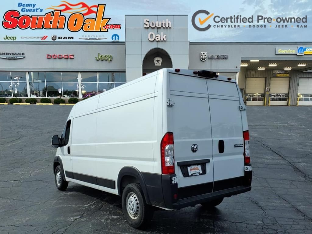 Used 2025 White Ram High Roof image 3