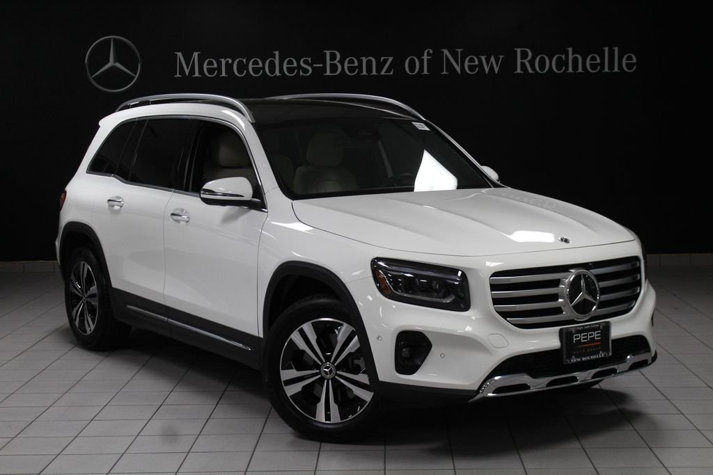 2026 Mercedes-Benz GLB GLB 250 4MATIC's photo