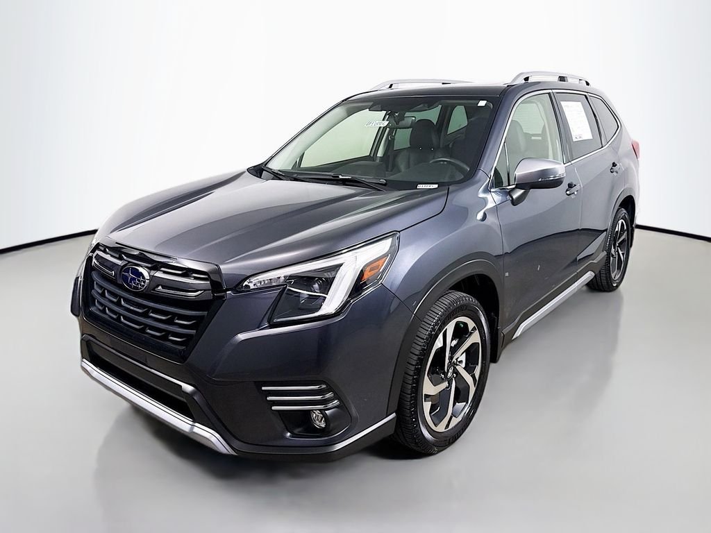 Used 2022 Magnetite Gray Metallic Subaru Touring image 3