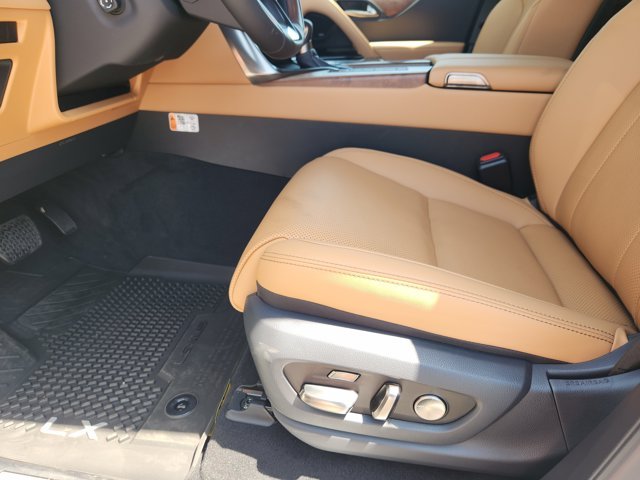 New 2026 Eminent White Pearl Lexus LUXURY image 25