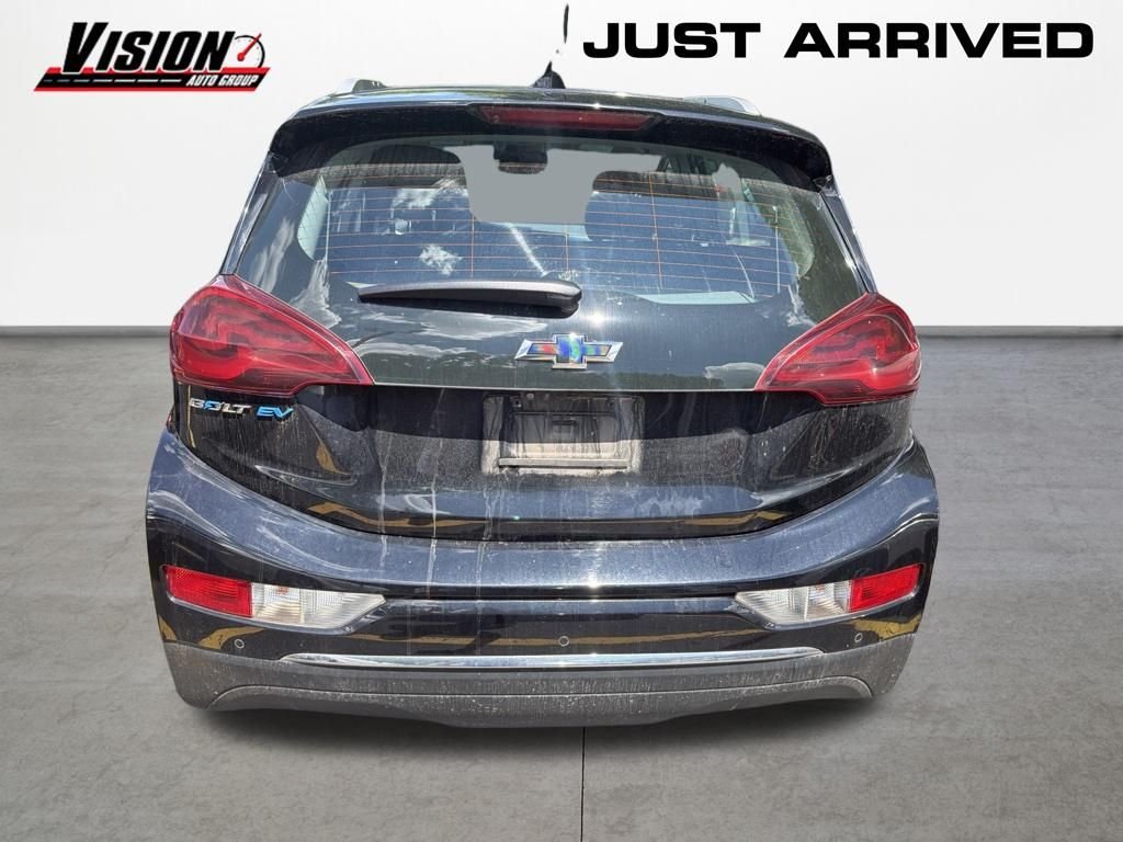 Used 2020 Black Chevrolet Premier image 5