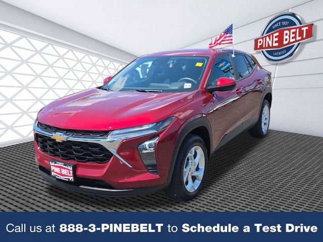 2024 Chevrolet Trax LS's photo