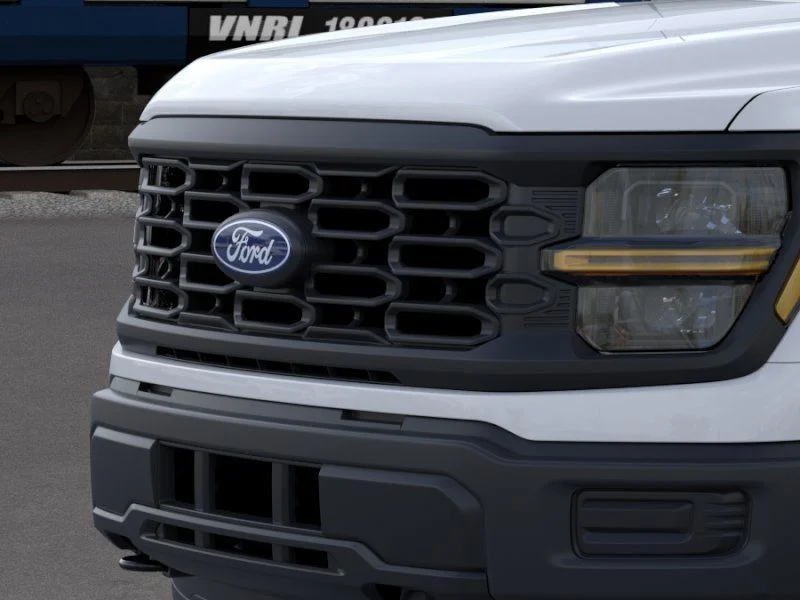 New 2026 Oxford White Ford XL image 18