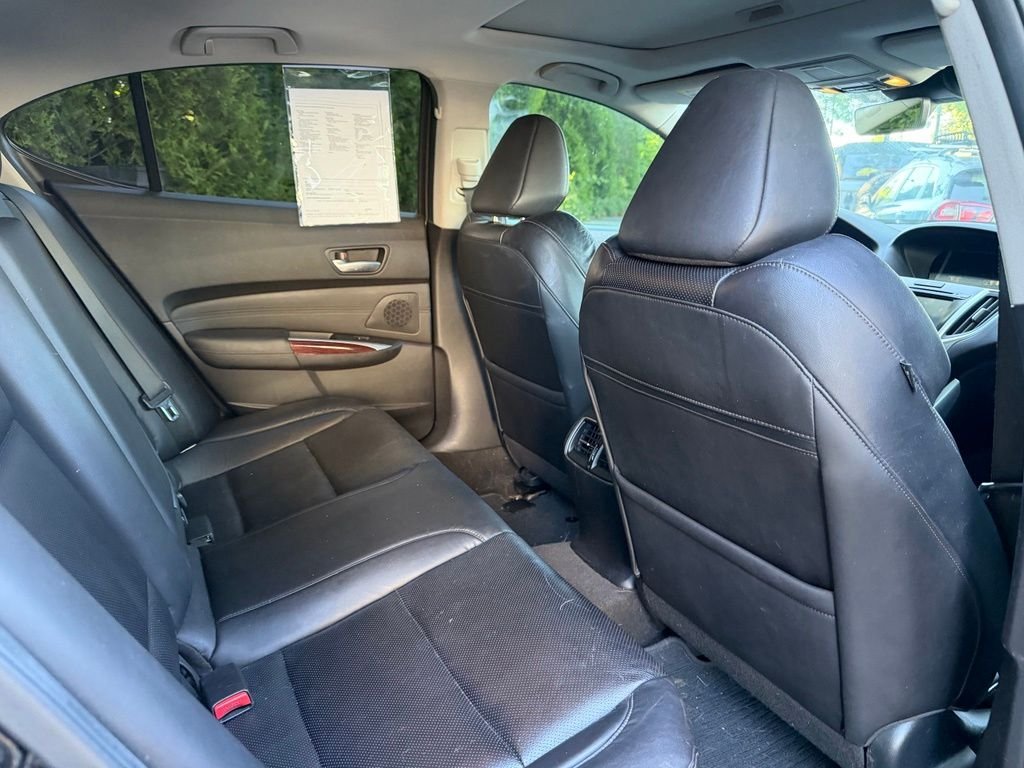 Used 2015  Acura V6 Tech image 17