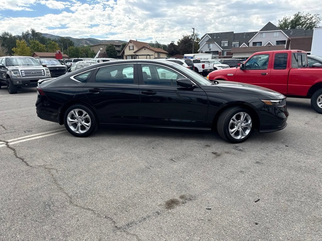 Used 2025 Black Honda LX image 3