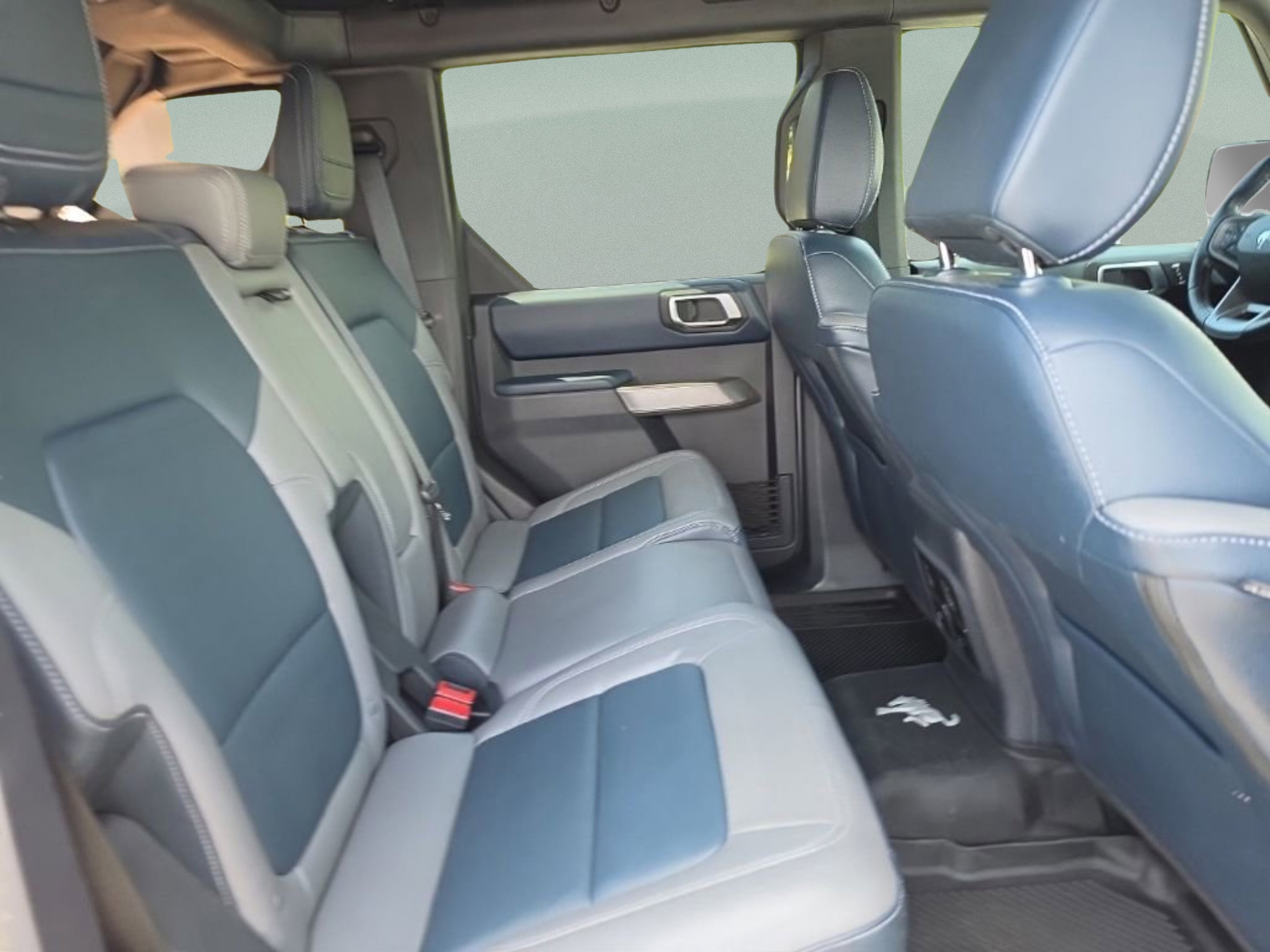 Used 2022 Gray Ford Outer Banks image 24