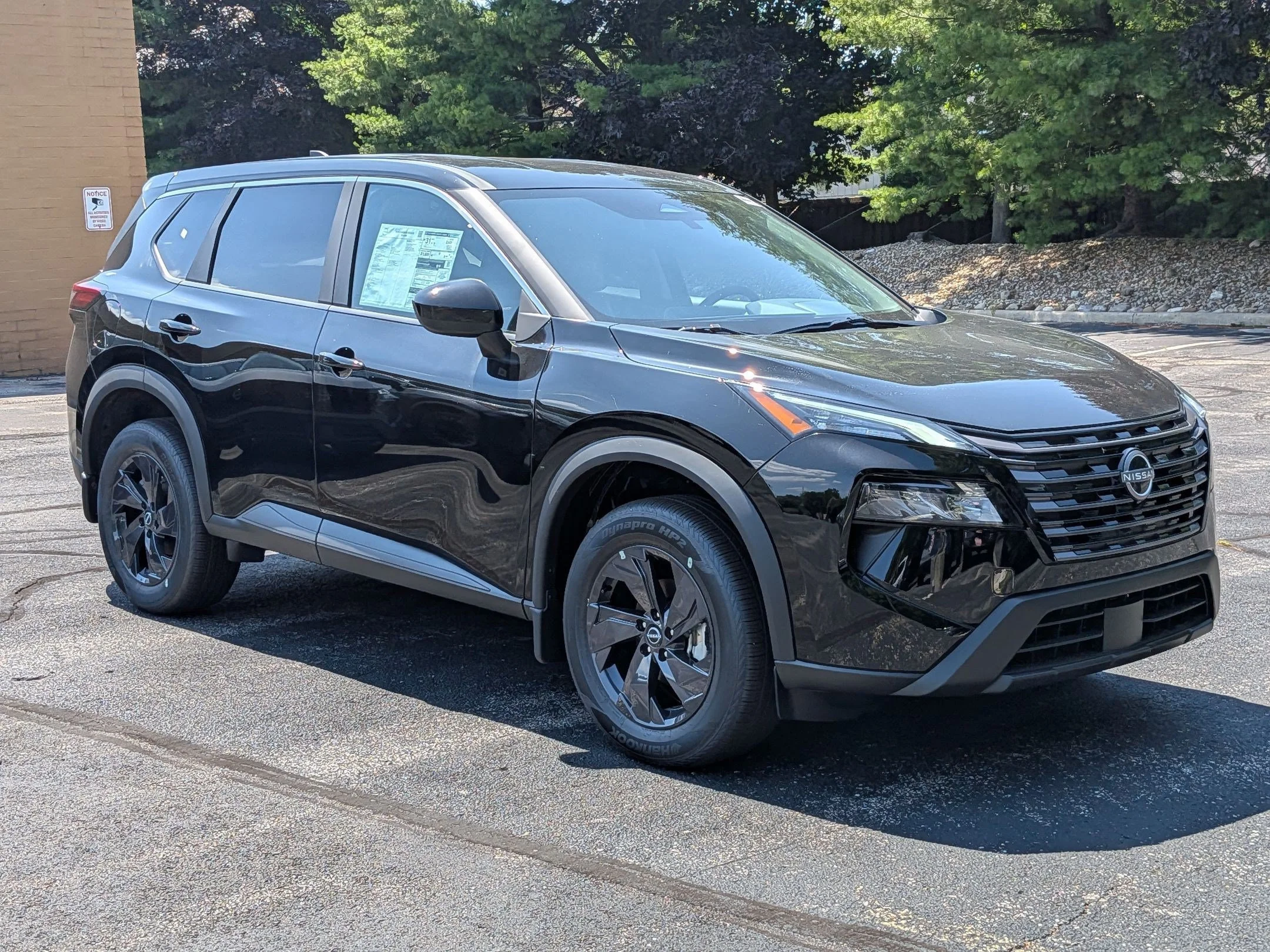 New 2026 Super Black Nissan SV image 6