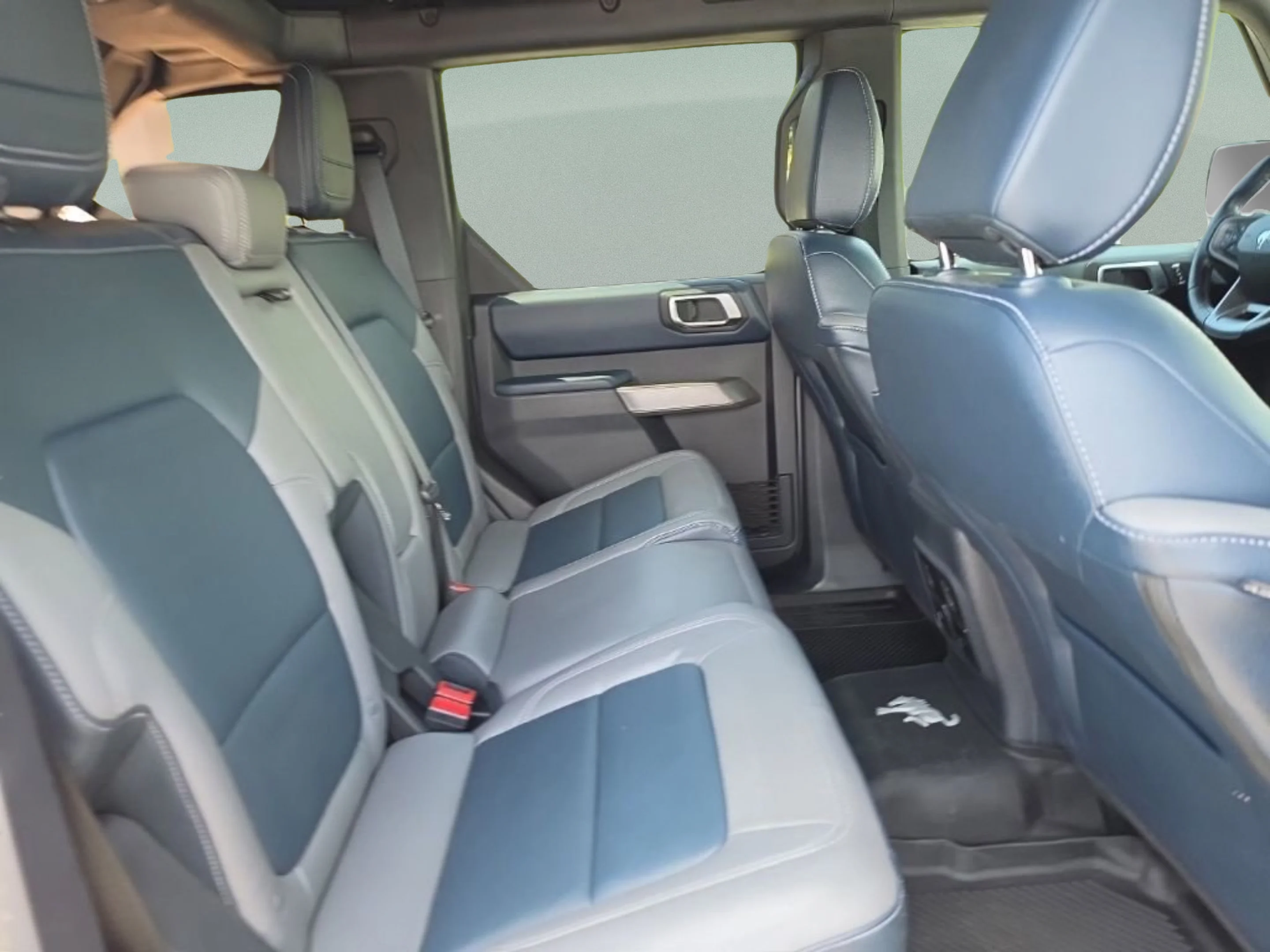 Used 2022 Gray Ford Outer Banks image 24